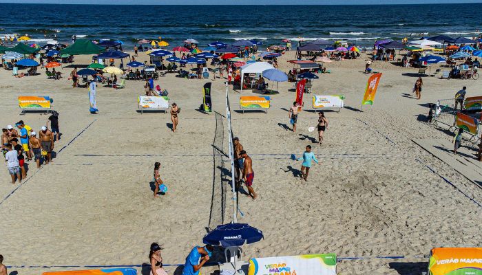  Cuidados com a pele, alimentação e hidratação são essenciais no verão e festas de fim de ano